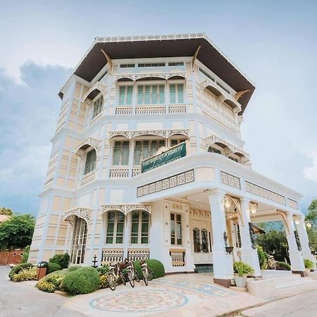 Chuchaiburi Sri Amphawa Exterior photo