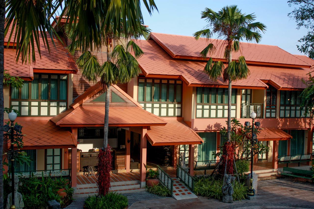 Chuchaiburi Sri Amphawa Exterior photo