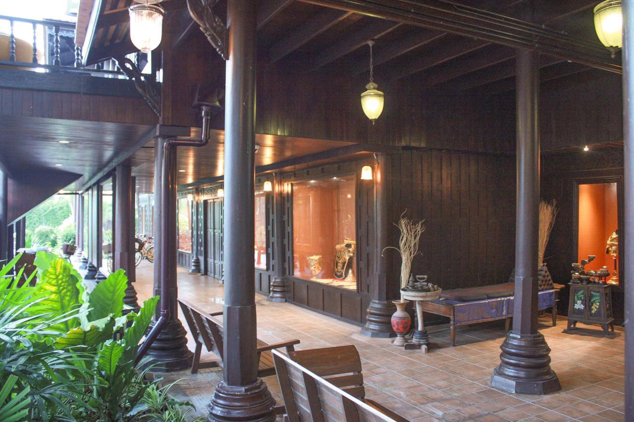 Chuchaiburi Sri Amphawa Exterior photo
